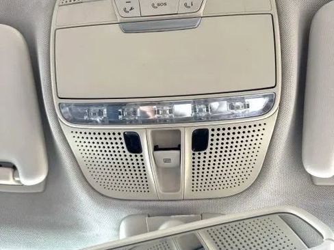 Used 2015 Mercedes-Benz C 300 4MATIC Sedan image 42