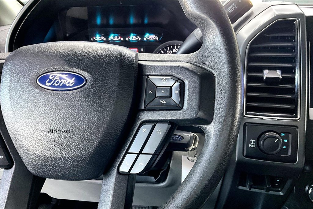 Used 2021 Ford F250 XLT w/ XLT Premium Package AWD/4WD image 12
