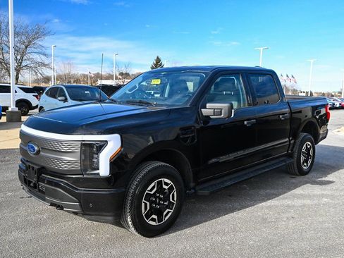 Certified 2023 Ford F150 Lightning XLT w/ Max Trailer Tow Package image 9