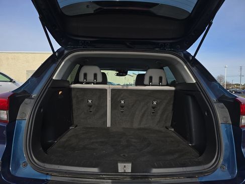 Used 2021 Chevrolet TrailBlazer LT w/ Premium Seating Package image 12