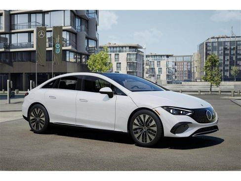 New 2026 Mercedes-Benz EQE 320+ Sedan image 12