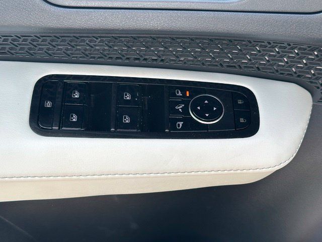 Certified 2024 Nissan Ariya AWD image 21