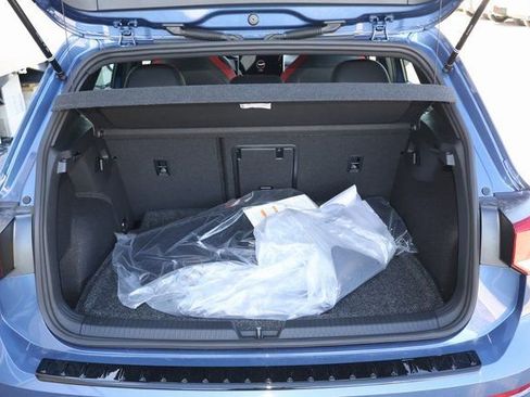 New 2026 Volkswagen GTI SE image 16