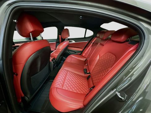 Used 2023 Genesis G70 3.3T w/ Sport Prestige Package image 30