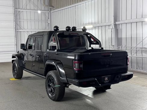 Used 2022 Jeep Gladiator Sport AWD/4WD image 11