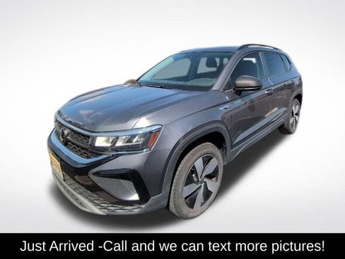 Used 2023 Volkswagen Taos S AWD/4WD image 1