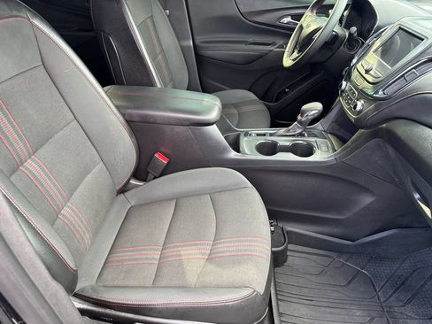 Used 2024 Chevrolet Equinox RS FWD image 10