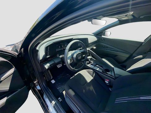 New 2026 Hyundai Elantra Sport FWD image 7
