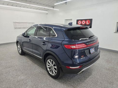 Used 2017 Lincoln MKC Select w/ Select Plus Package FWD image 4
