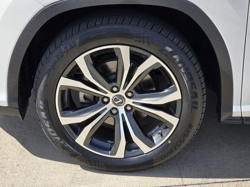 Used 2019 Lexus RX 450h AWD w/ Navigation Package image 8