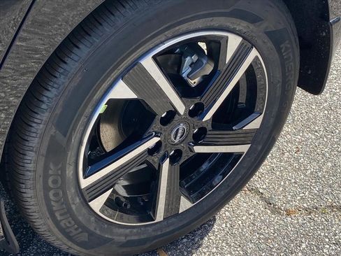 New 2025 Nissan Sentra SV image 21