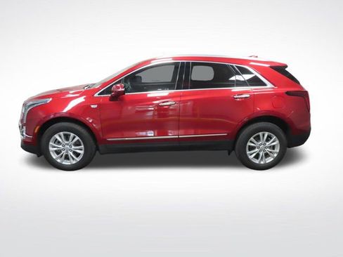 Certified 2024 Cadillac XT5 Luxury image 2