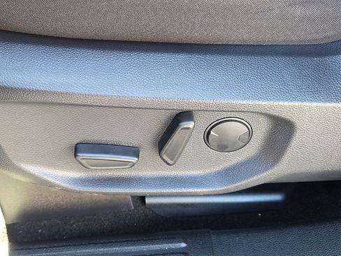 Used 2024 Ford Ranger XLT w/ FX4 Off-Road Package image 14