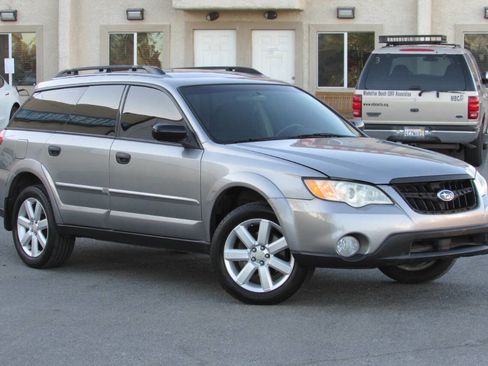 Used 2008 Subaru Outback 2.5i image 1