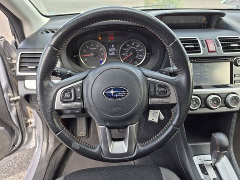 Used 2016 Subaru Crosstrek 2.0i Premium AWD/4WD image 9