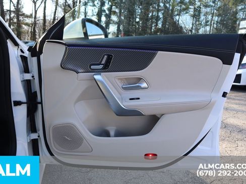 Used 2025 Mercedes-Benz CLA 250 image 30