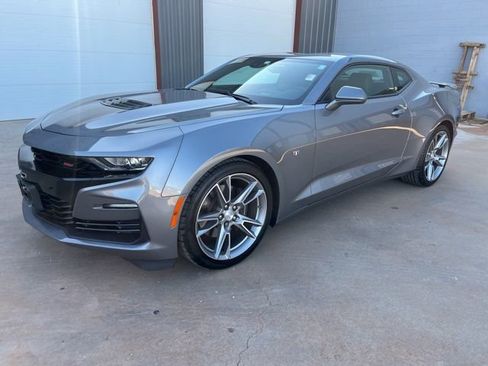 Used 2019 Chevrolet Camaro SS image 1