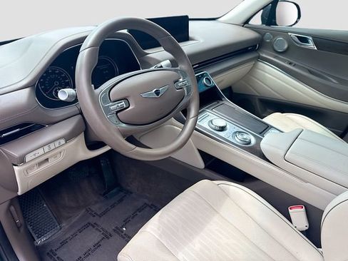 Used 2024 Genesis GV80 2.5T w/ Advanced Package AWD/4WD image 9