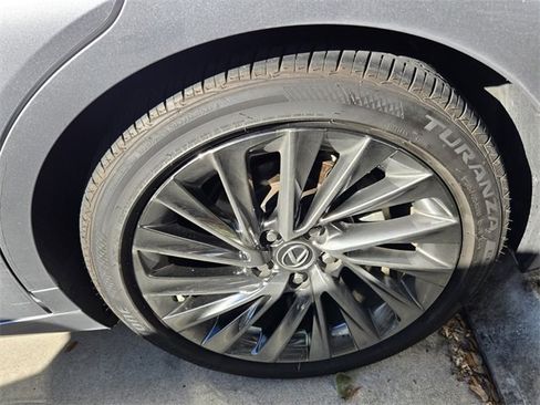 Used 2025 Lexus ES 350 Ultra Luxury image 11