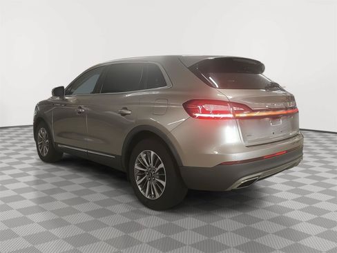Used 2019 Lincoln Nautilus Select FWD image 28