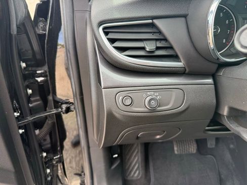 Used 2022 Buick Encore Preferred w/ Safety Package AWD/4WD image 15