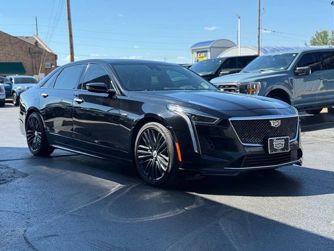 Used 2019 Cadillac CT6 V w/ Driver Assist Package AWD/4WD image 2