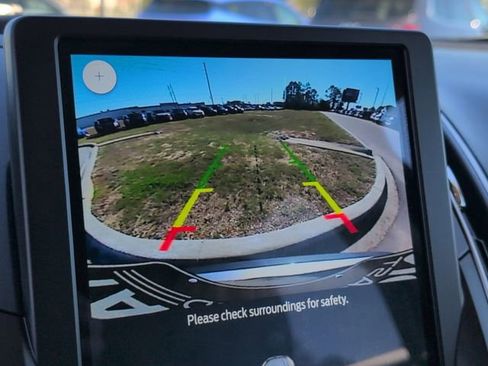 Used 2024 Ford Edge SEL image 19