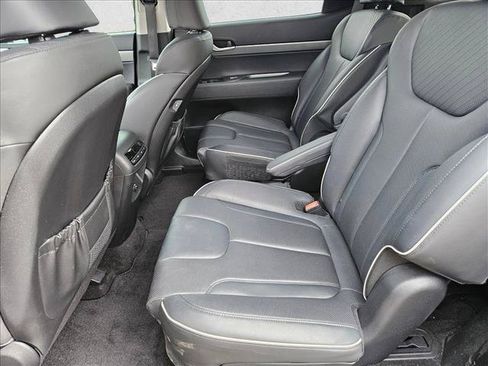 Used 2023 Hyundai Palisade SEL FWD image 7
