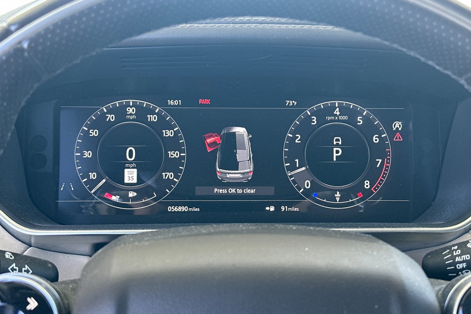 Used 2019 Land Rover Range Rover Sport Supercharged AWD/4WD image 31
