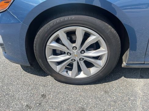 Used 2024 Chevrolet Malibu LT FWD image 11