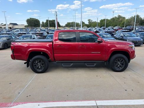 Used 2023 Toyota Tacoma SR5 w/ Technology Package AWD/4WD image 6