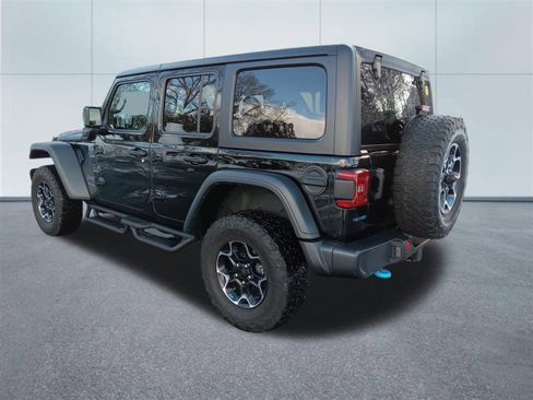 Used 2022 Jeep Wrangler Unlimited Rubicon 4xe w/ Dual Top Group image 3
