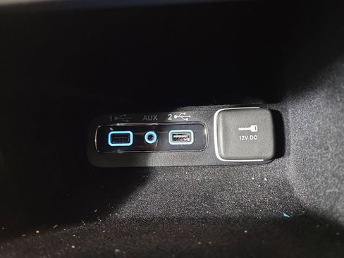 Used 2021 Jeep Grand Cherokee Limited w/ Sun & Sound Group image 25