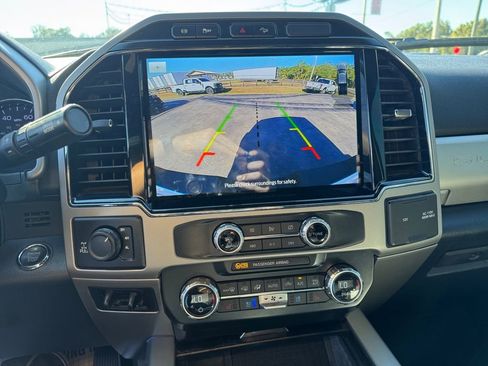 Used 2022 Ford F250 Lariat w/ Black Appearance Package image 33