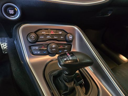 Used 2021 Dodge Challenger R/T w/ Blacktop Package image 19