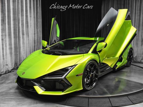 Used 2025 Lamborghini Revuelto AWD/4WD image 25
