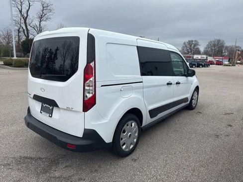 Used 2020 Ford Transit Connect XLT image 5