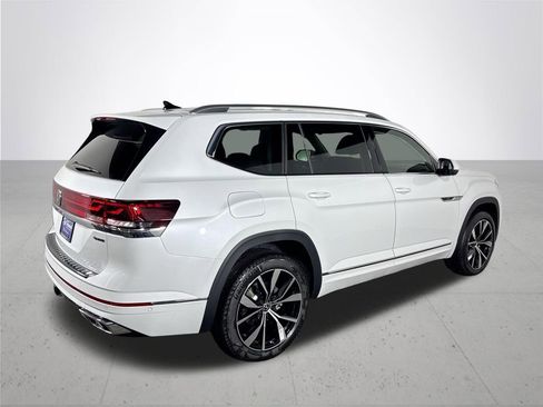 New 2026 Volkswagen Atlas SEL Premium R-Line image 6