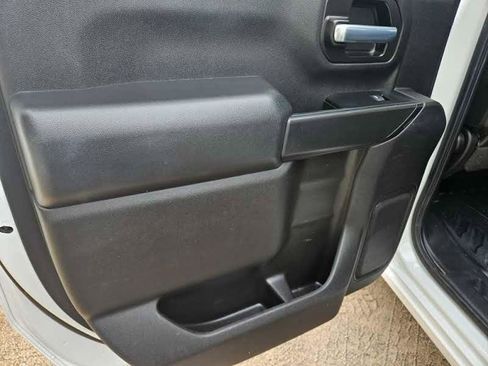 Used 2022 Chevrolet Silverado 2500 W/T w/ WT Convenience Package image 17