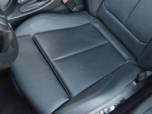 Used 2017 BMW 330i Sedan image 27