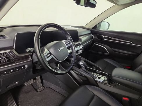 Certified 2025 Kia Telluride S AWD/4WD image 13