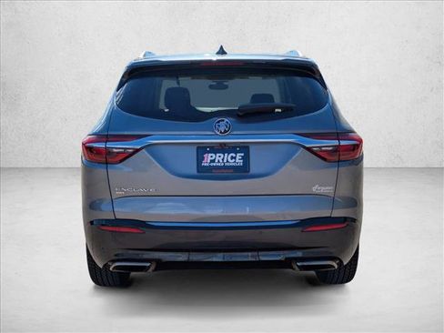 Used 2020 Buick Enclave Essence w/ Sound and Sites Package image 6