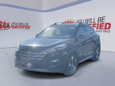 Used 2018 Hyundai Tucson Limited w/ Cargo Package image 4