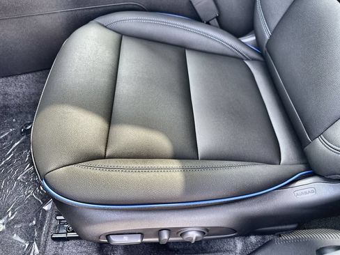 New 2026 Buick Envista Sport Touring w/ Convenience I Package FWD image 25
