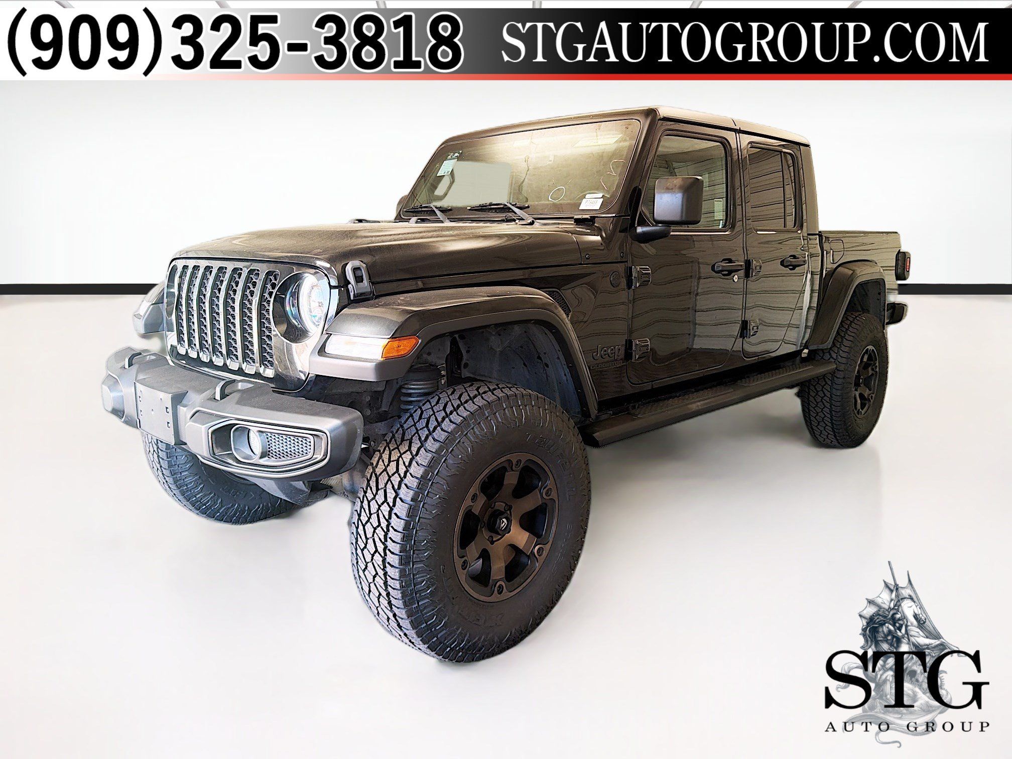Used 2021 Jeep Gladiator Mojave AWD/4WD image 1