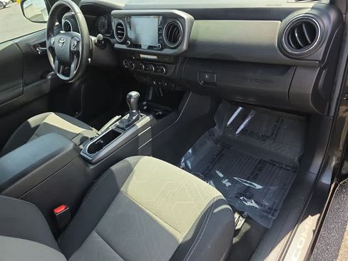 Used 2023 Toyota Tacoma TRD Off-Road AWD/4WD image 13