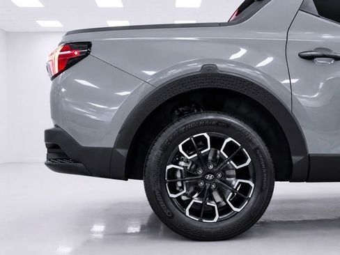 Used 2024 Hyundai Santa Cruz SEL AWD/4WD image 9