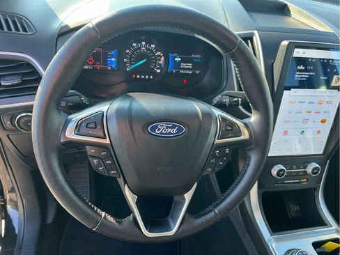Used 2022 Ford Edge SEL w/ Convenience Package image 28