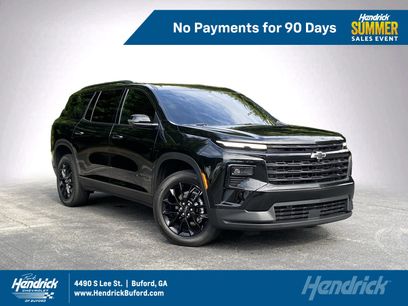 Used 2025 Chevrolet Traverse LT w/ Midnight/Sport Edition