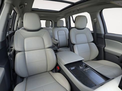 New 2026 Lincoln Aviator Reserve AWD/4WD image 10